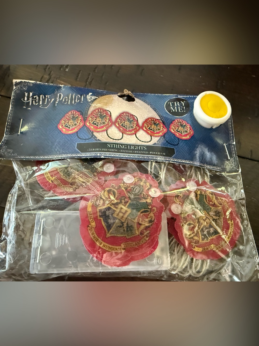 Harry Potter Red Hogwarts Crest String Lights